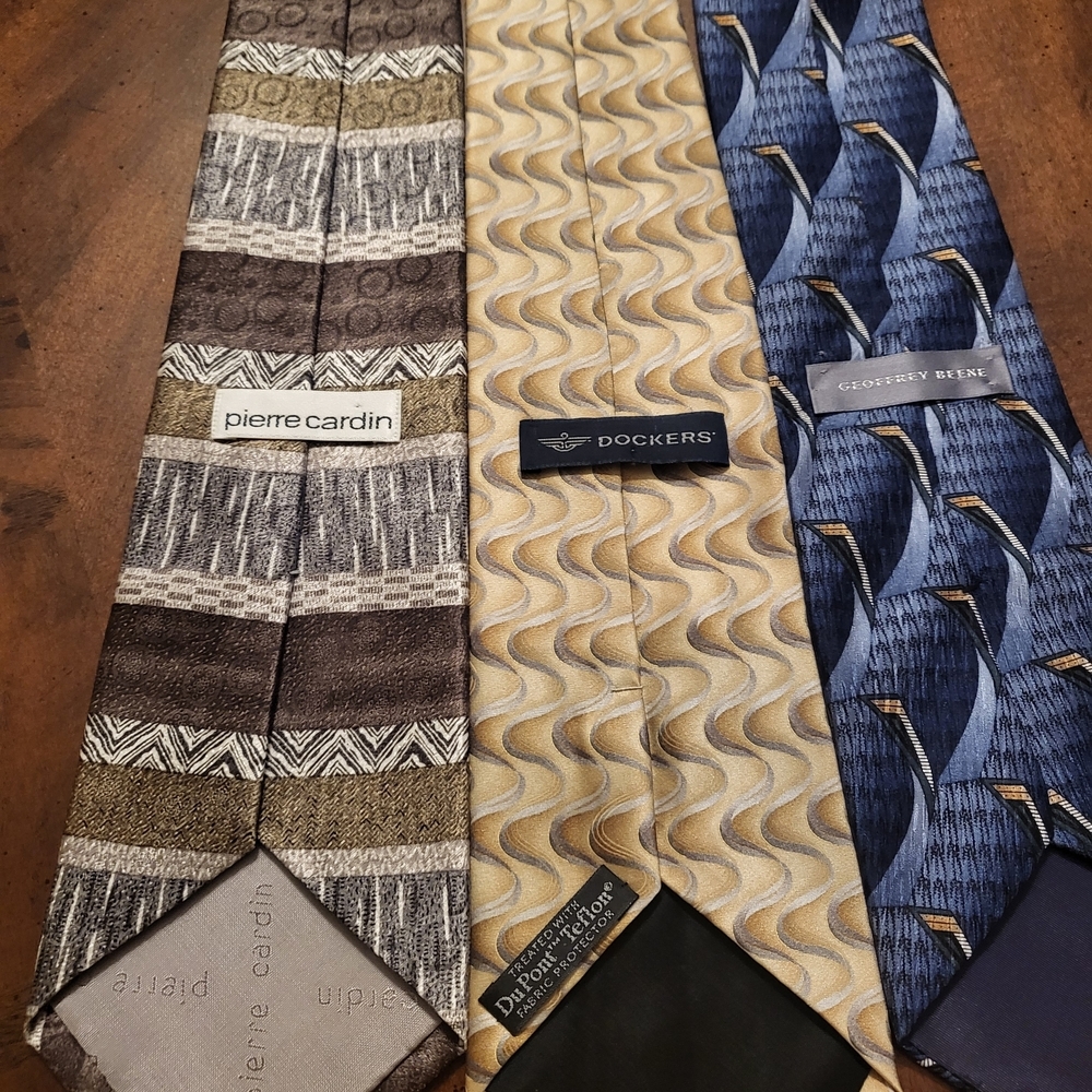Pierre Cardin Brown and Black, Dockers Brown and gold ,Geoffrey Beene Blue ties - Picture 1 of 5